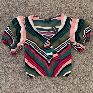 NWT tie front top